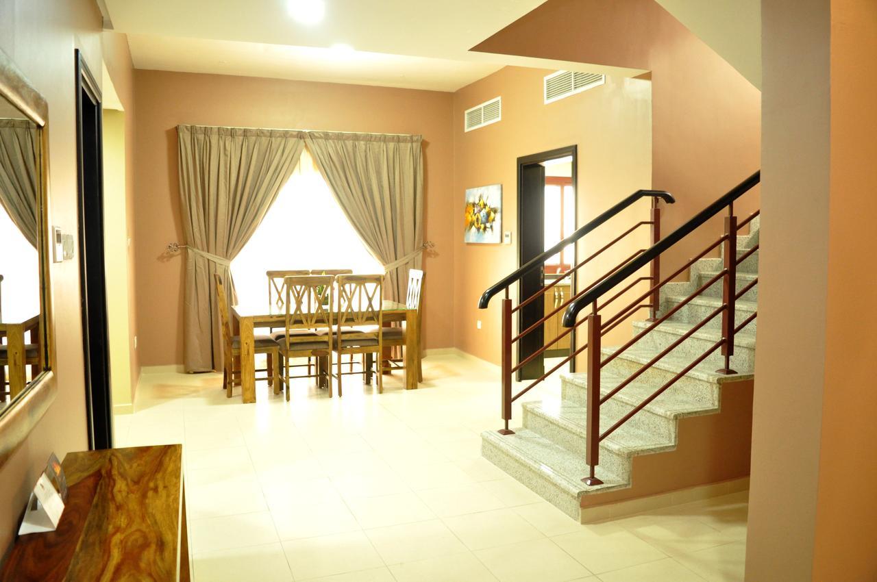 Ewan Grand Resort Ajman Esterno foto