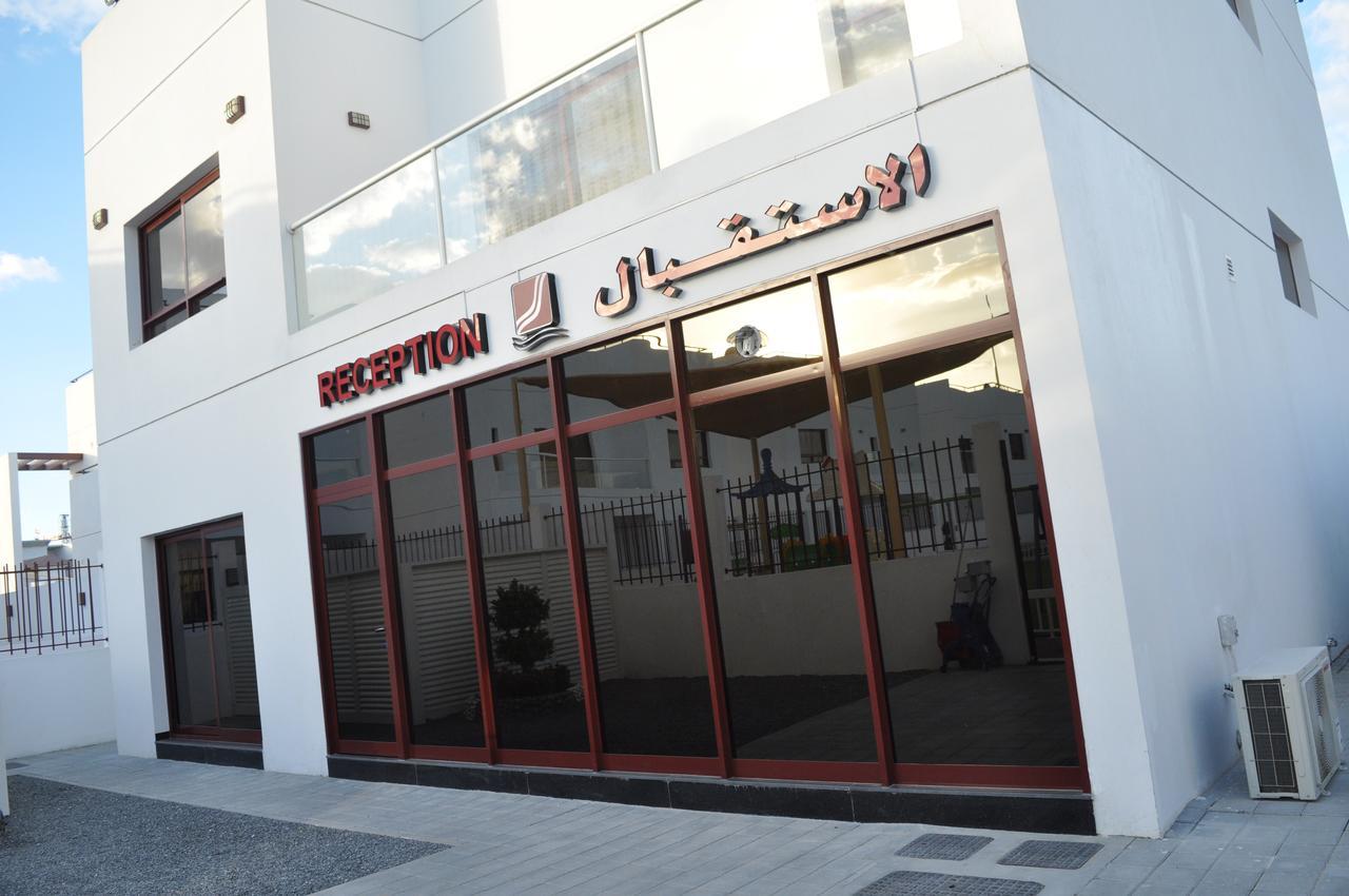 Ewan Grand Resort Ajman Esterno foto