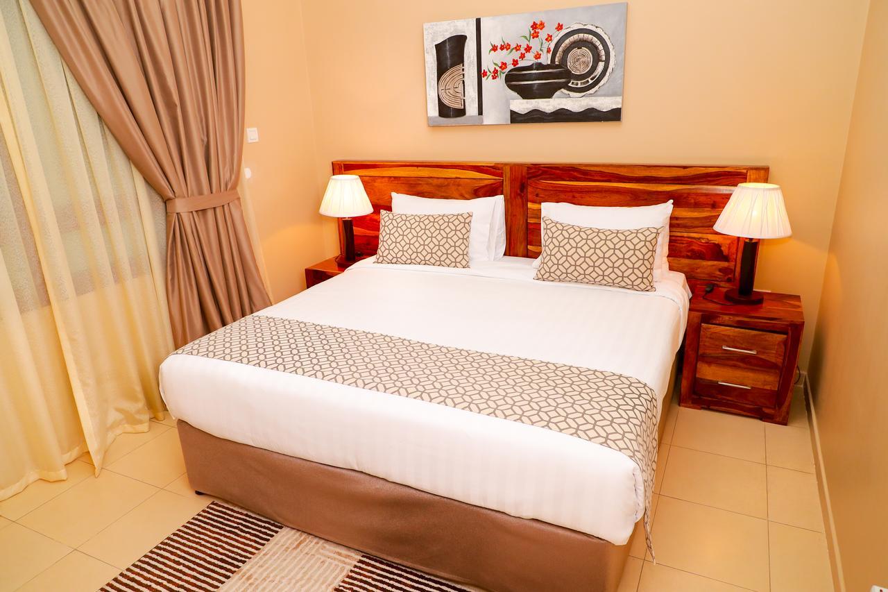 Ewan Grand Resort Ajman Esterno foto