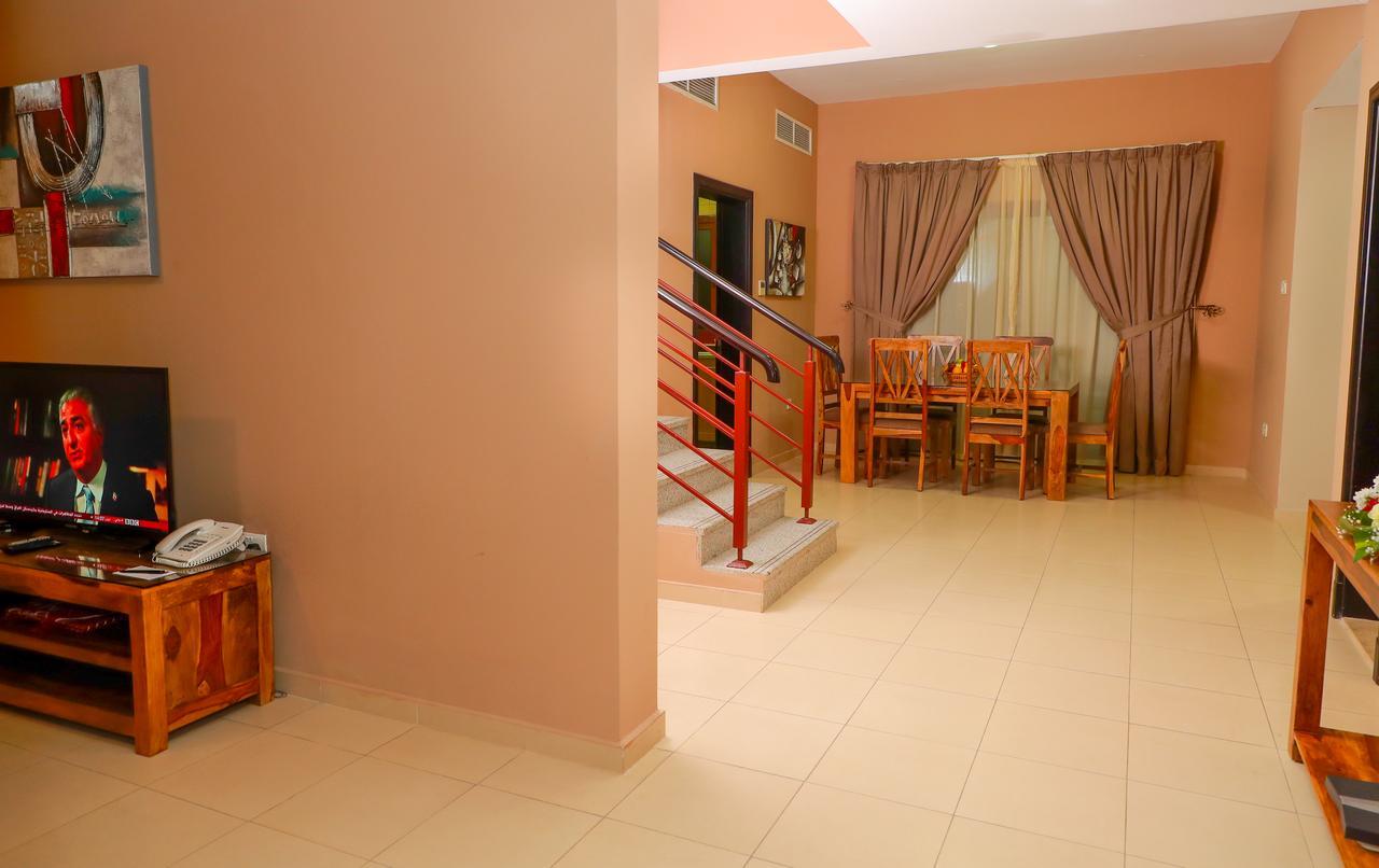 Ewan Grand Resort Ajman Esterno foto