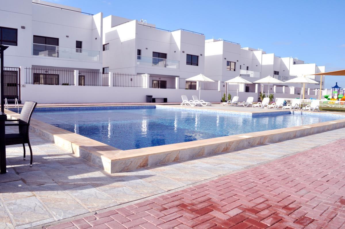 Ewan Grand Resort Ajman Esterno foto